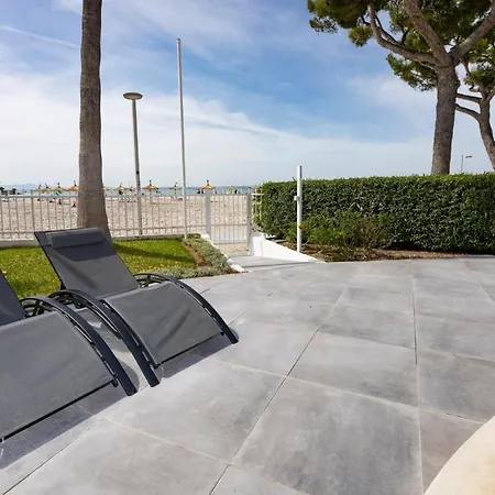 Sand Beach Apartments Apartment