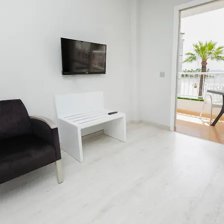 Sand Beach Apartments Apartamento