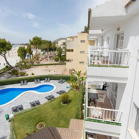 Sand Beach Apartments Apartment