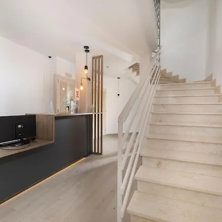 Sand Beach Apartments