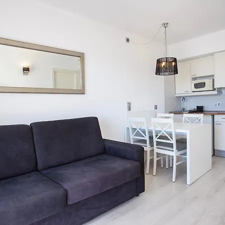 Sand Beach Apartments
